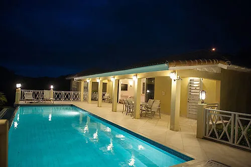 Hotel Cashmere Villa Freetown Village