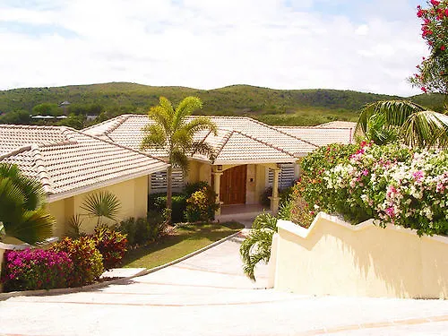 Cashmere Villa Freetown Village Hotel